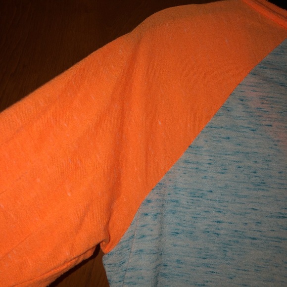 Buckle Society Crawl Tee size L - Picture 7 of 10